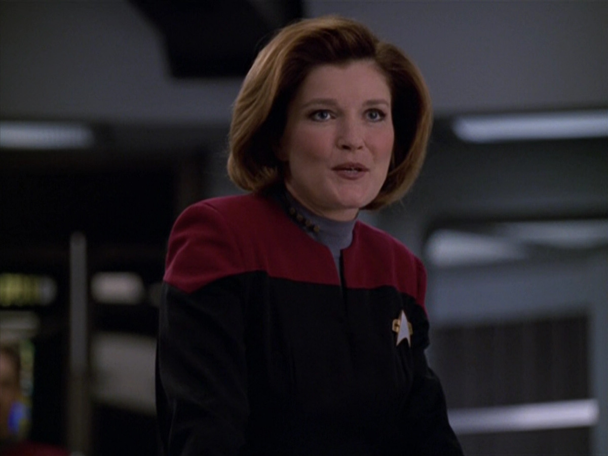 extant_StarTrek_VOY_5x14-Bliss_01585.jpg