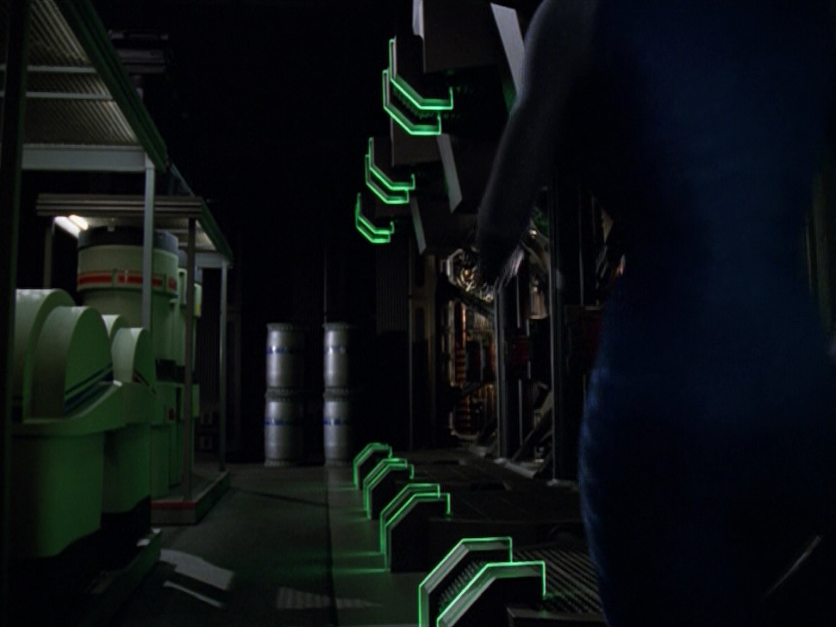 extant_StarTrek_VOY_5x14-Bliss_01626.jpg