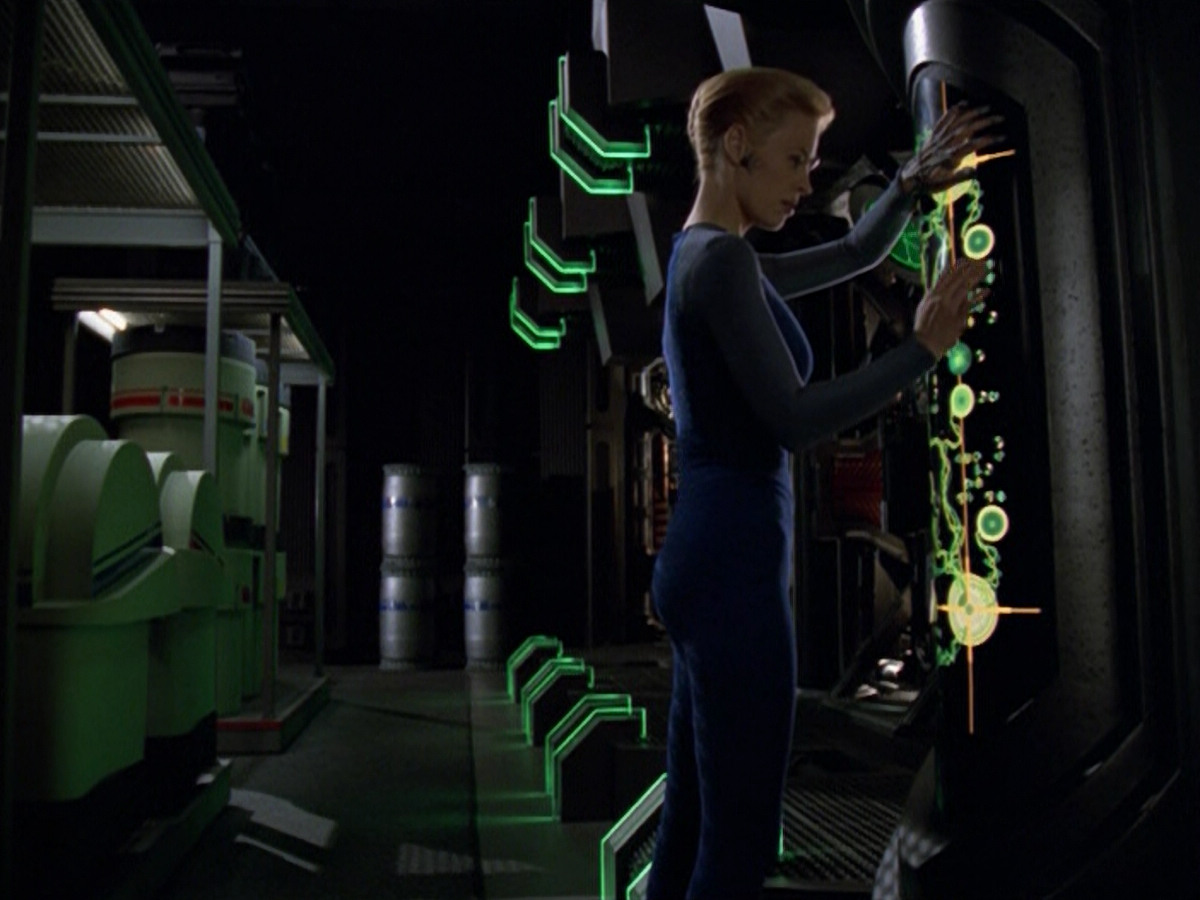 extant_StarTrek_VOY_5x14-Bliss_01628.jpg