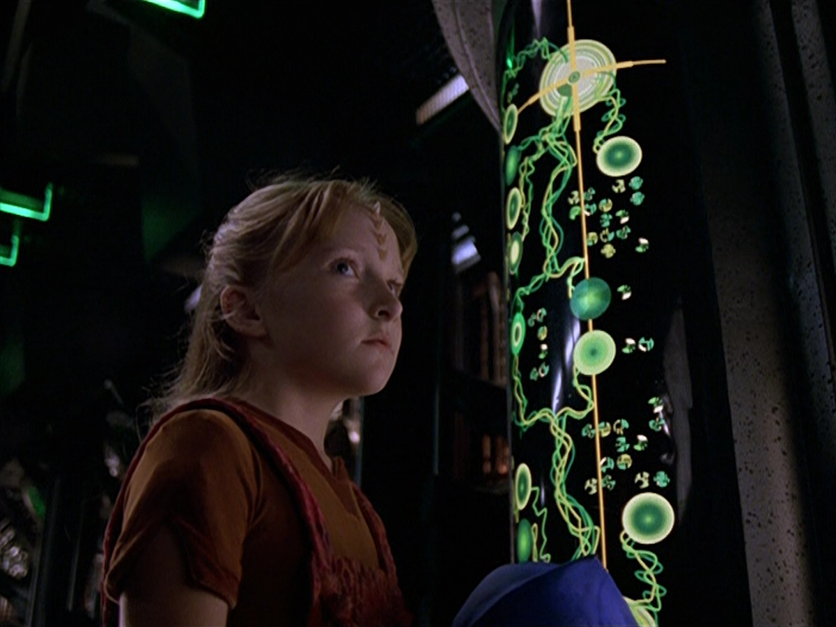 extant_StarTrek_VOY_5x14-Bliss_01682.jpg