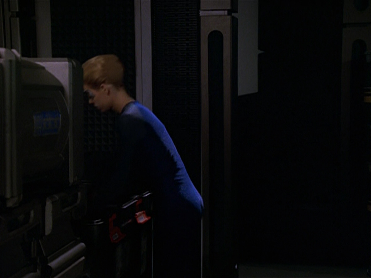 extant_StarTrek_VOY_5x14-Bliss_01704.jpg