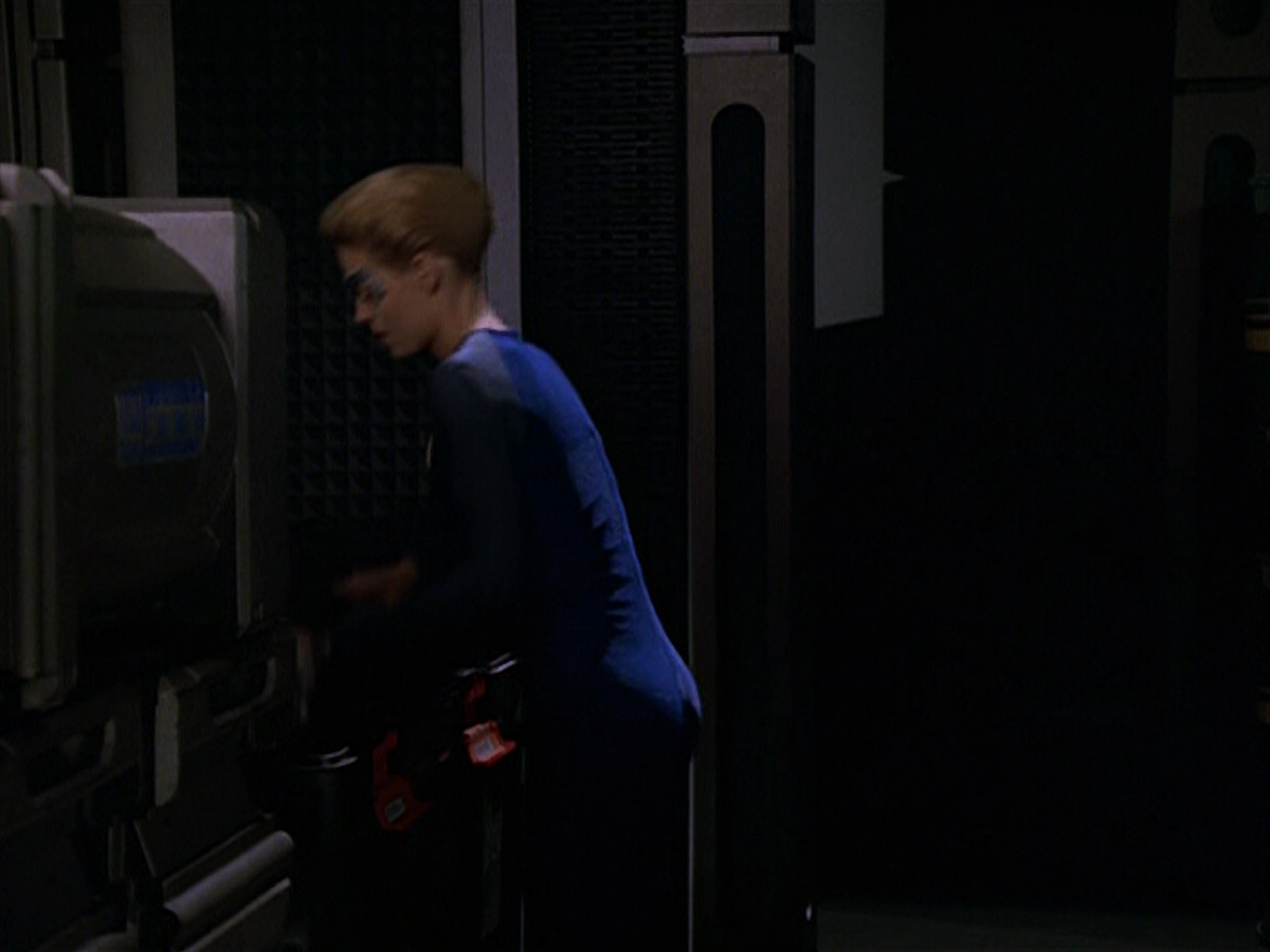 extant_StarTrek_VOY_5x14-Bliss_01705.jpg