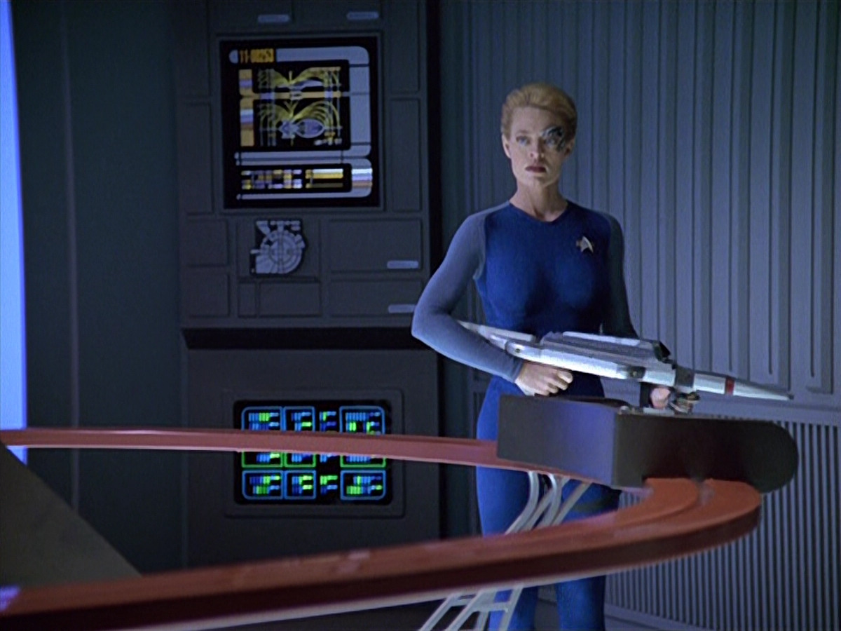 extant_StarTrek_VOY_5x14-Bliss_01729.jpg