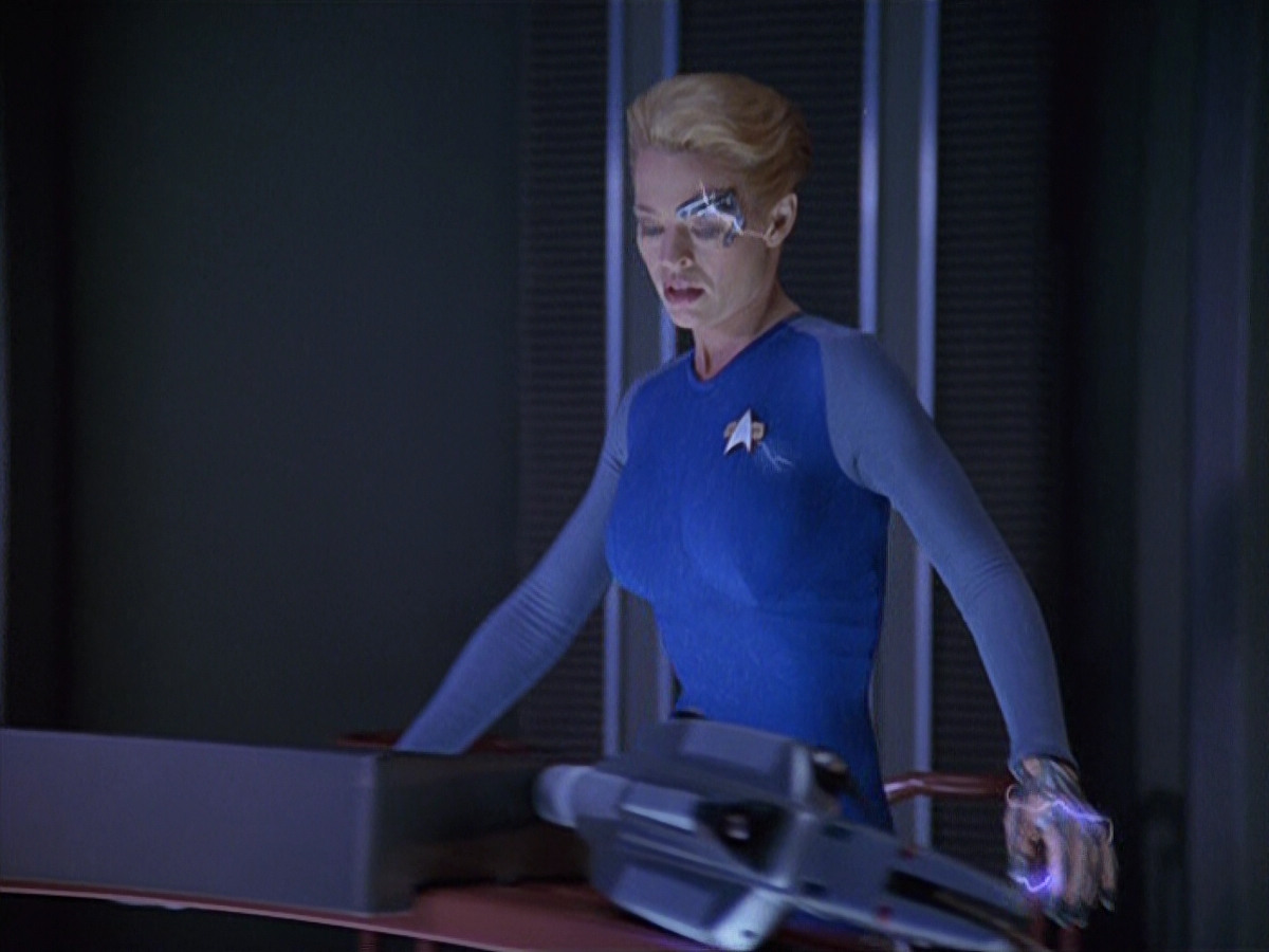 extant_StarTrek_VOY_5x14-Bliss_01824.jpg