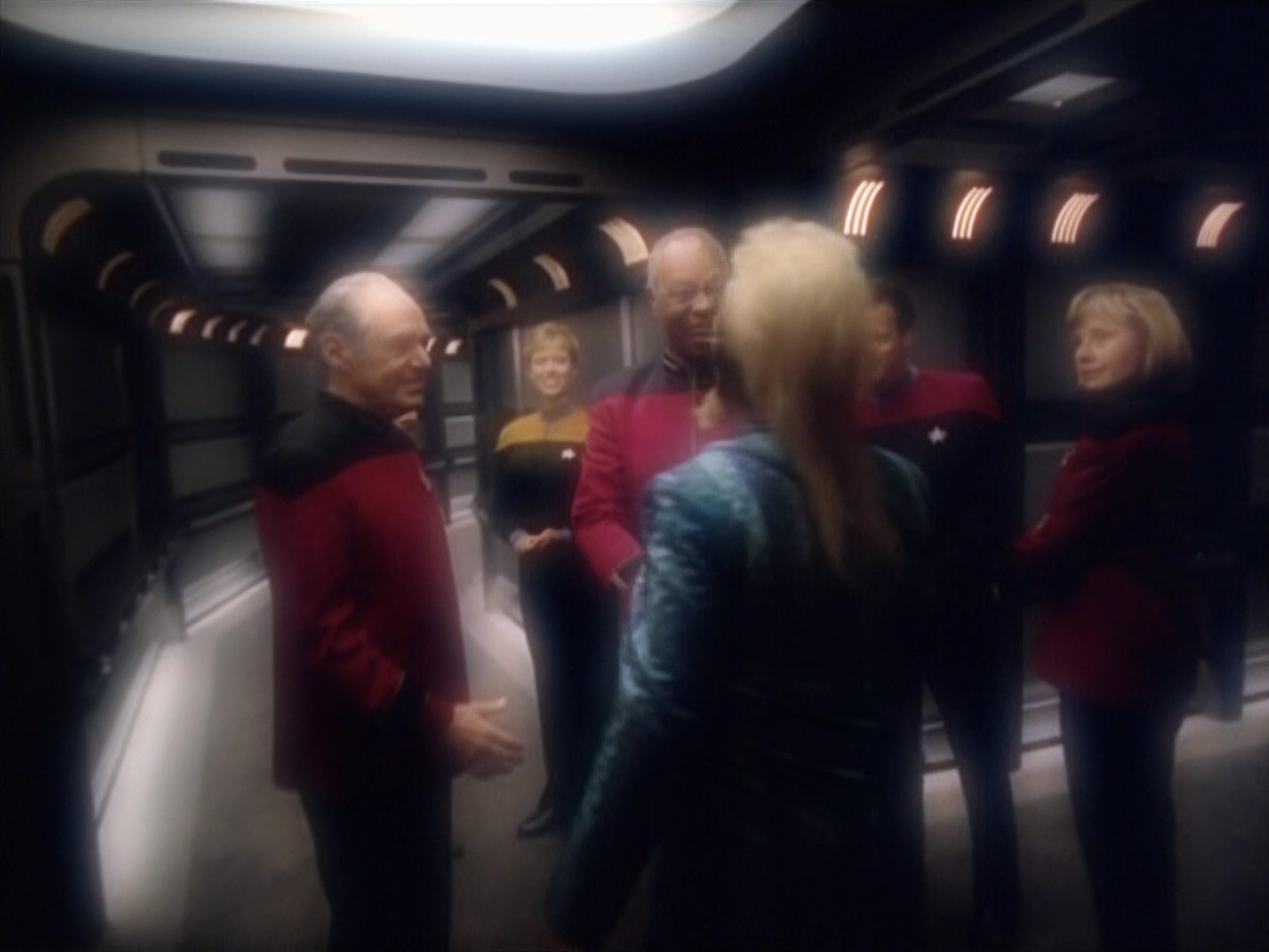 extant_StarTrek_VOY_5x14-Bliss_01929.jpg