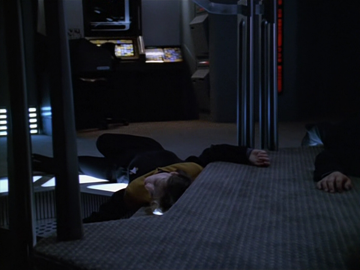 extant_StarTrek_VOY_5x14-Bliss_01980.jpg