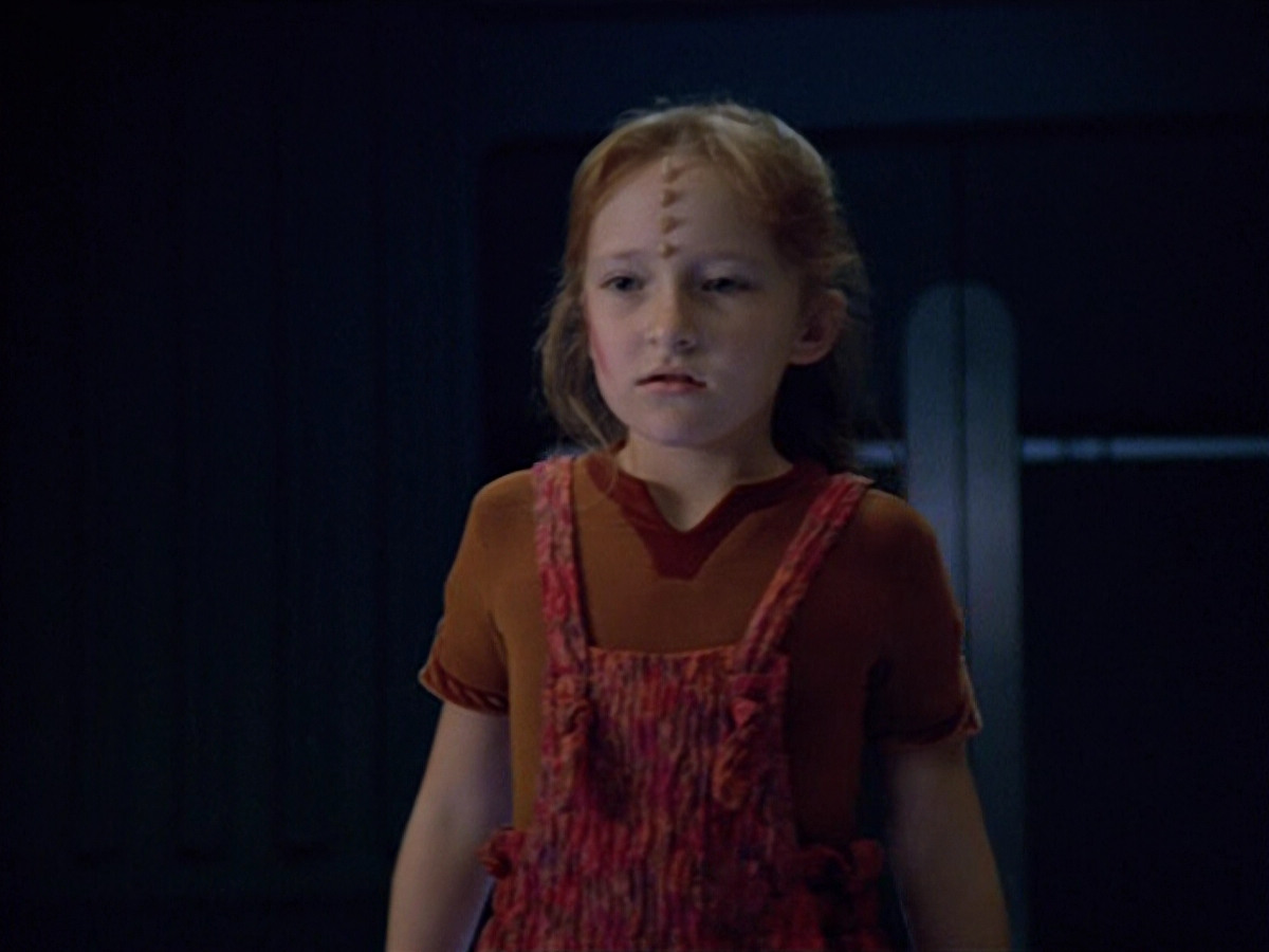 extant_StarTrek_VOY_5x14-Bliss_02115.jpg