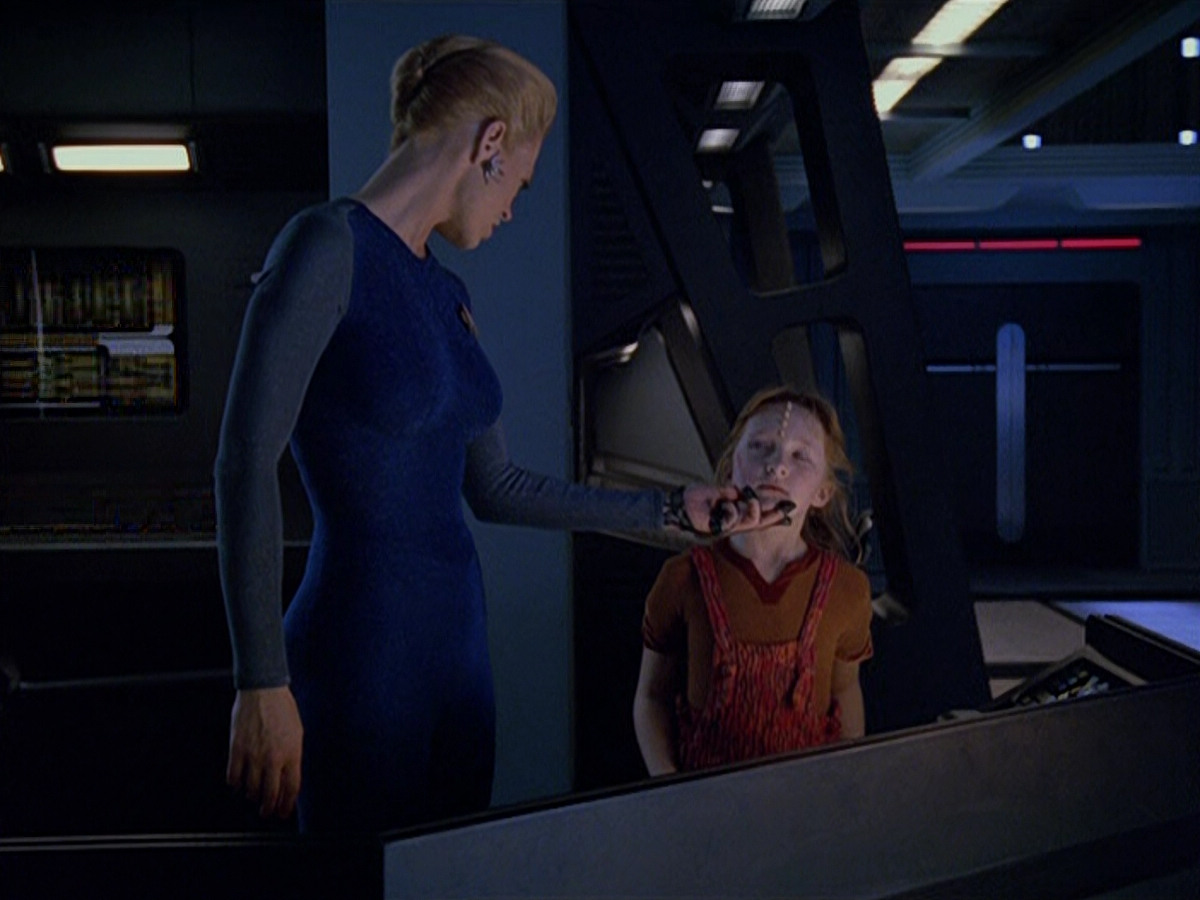 extant_StarTrek_VOY_5x14-Bliss_02159.jpg