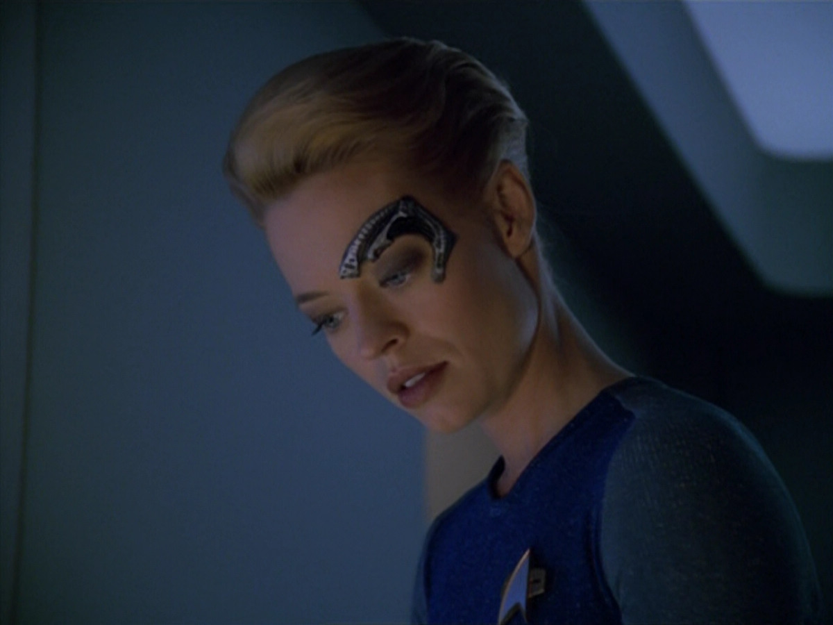 extant_StarTrek_VOY_5x14-Bliss_02174.jpg