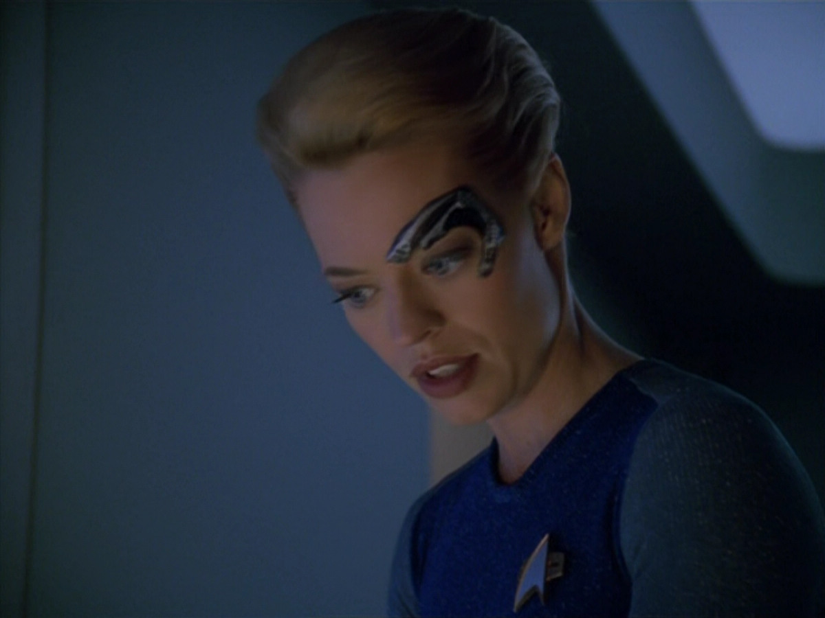 extant_StarTrek_VOY_5x14-Bliss_02186.jpg