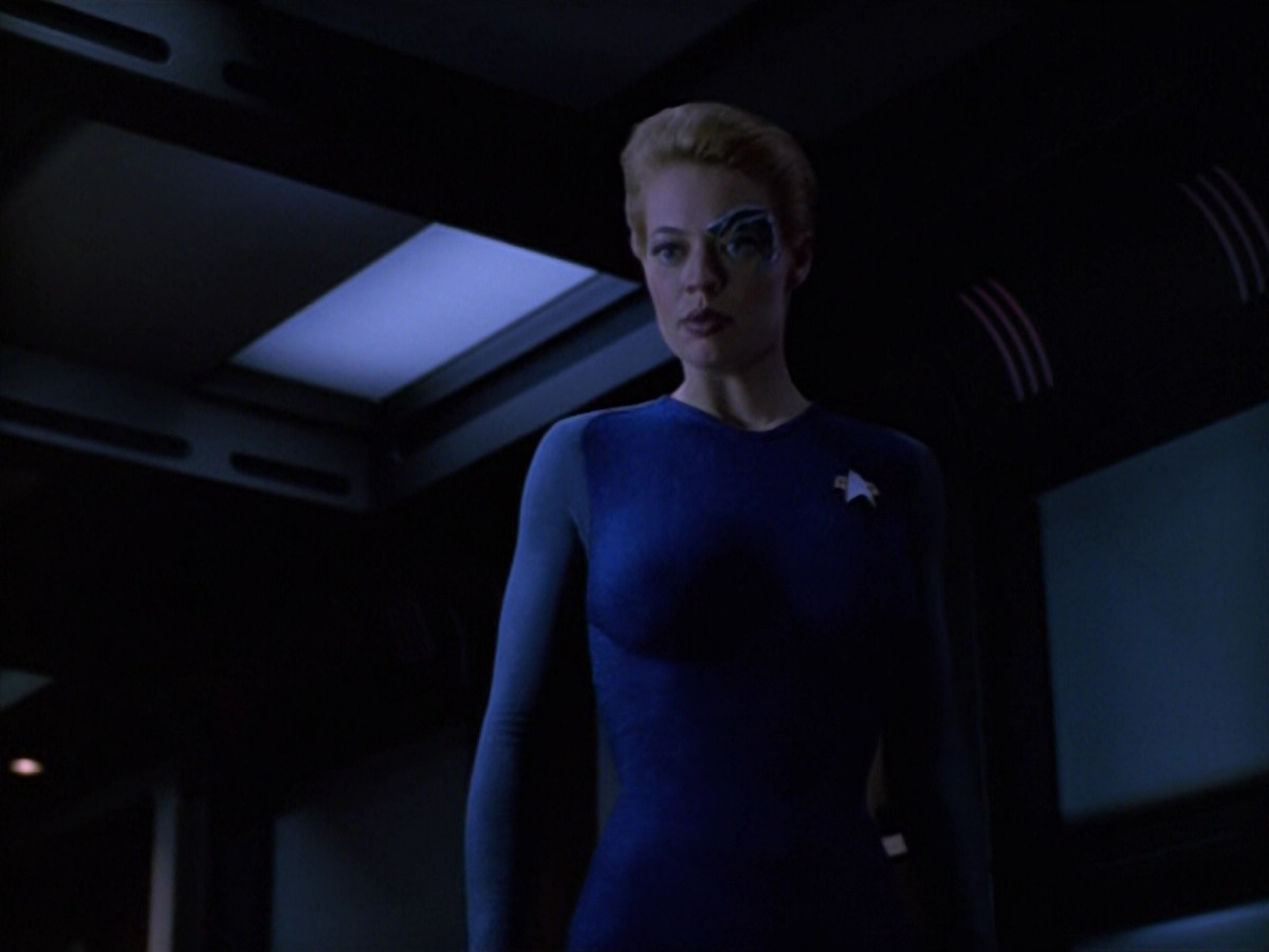 extant_StarTrek_VOY_5x14-Bliss_02251.jpg