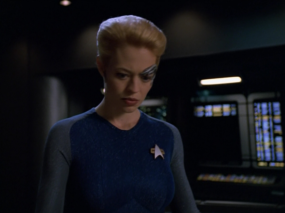 extant_StarTrek_VOY_5x14-Bliss_02324.jpg