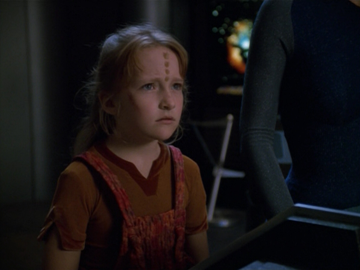 extant_StarTrek_VOY_5x14-Bliss_02410.jpg