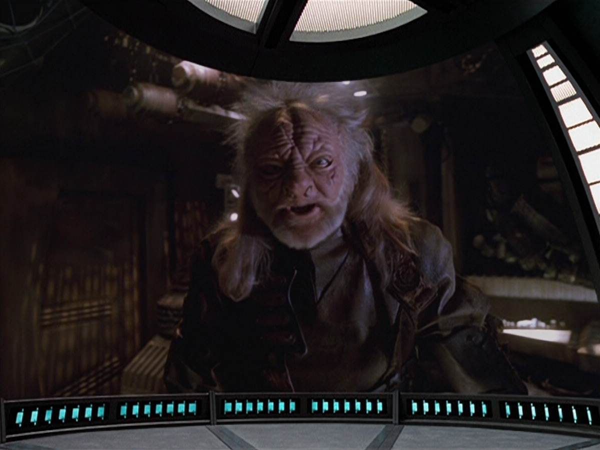 extant_StarTrek_VOY_5x14-Bliss_02442.jpg