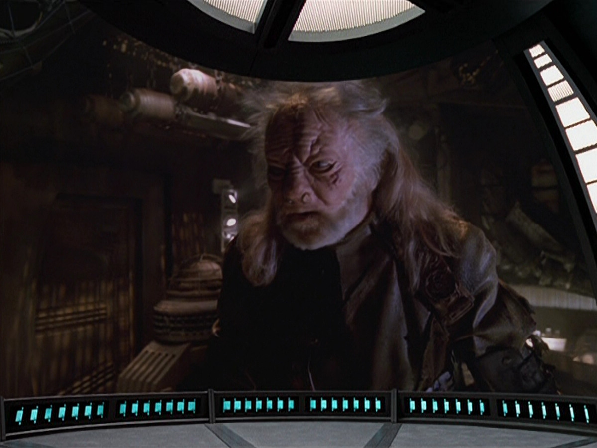 extant_StarTrek_VOY_5x14-Bliss_02478.jpg