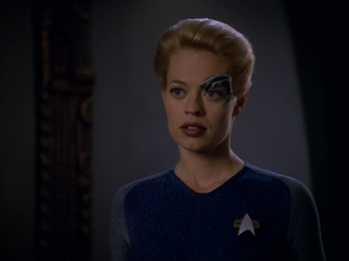 extant_StarTrek_VOY_5x14-Bliss_02572.jpg