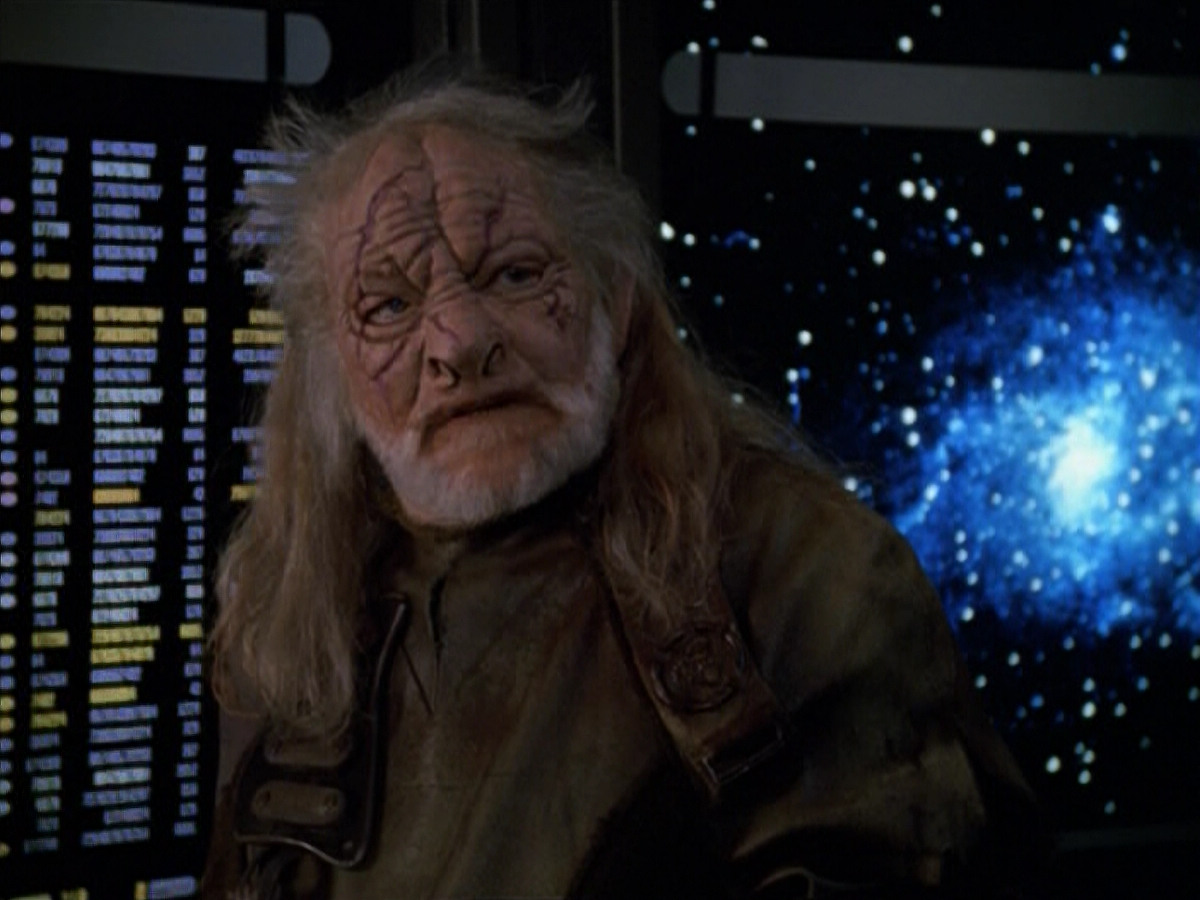 extant_StarTrek_VOY_5x14-Bliss_02574.jpg