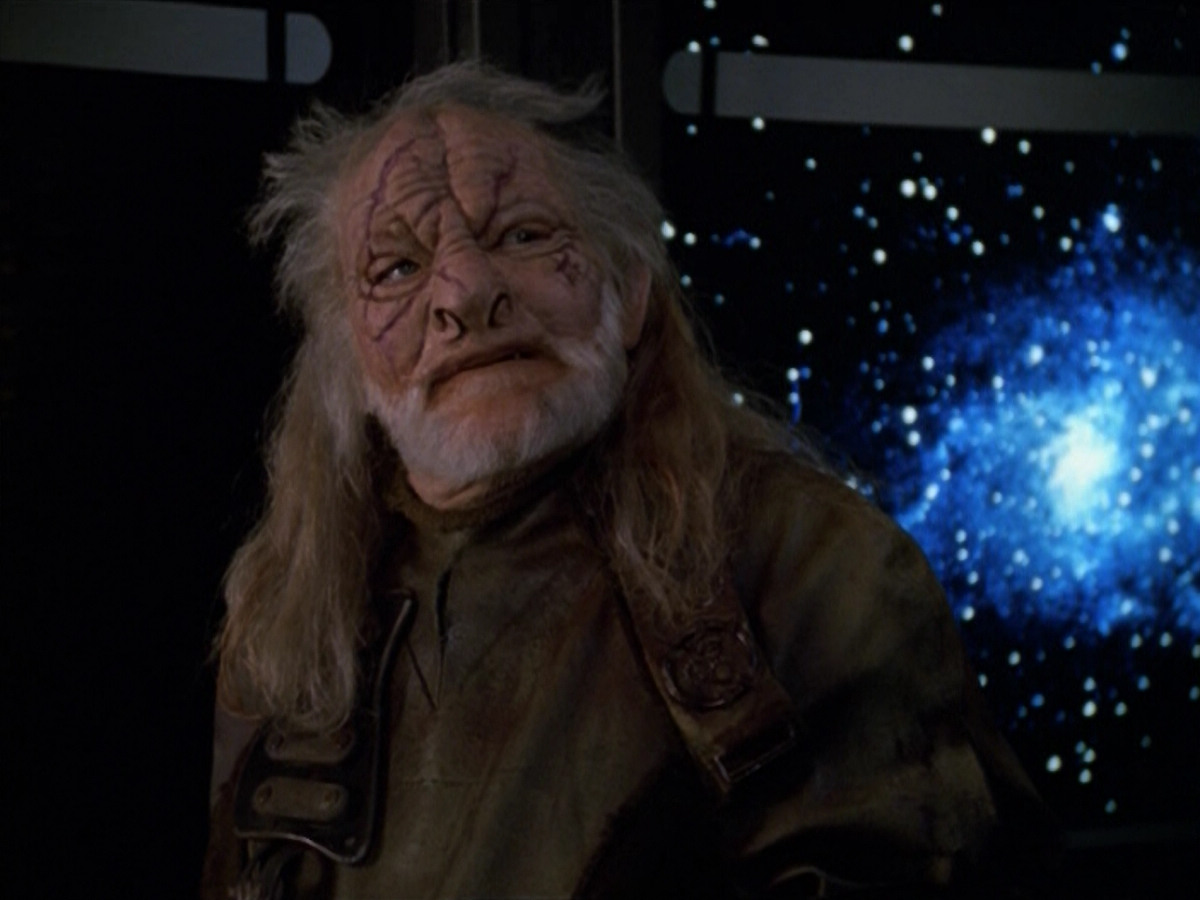 extant_StarTrek_VOY_5x14-Bliss_02575.jpg