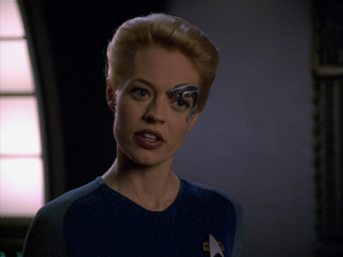 extant_StarTrek_VOY_5x14-Bliss_02646.jpg