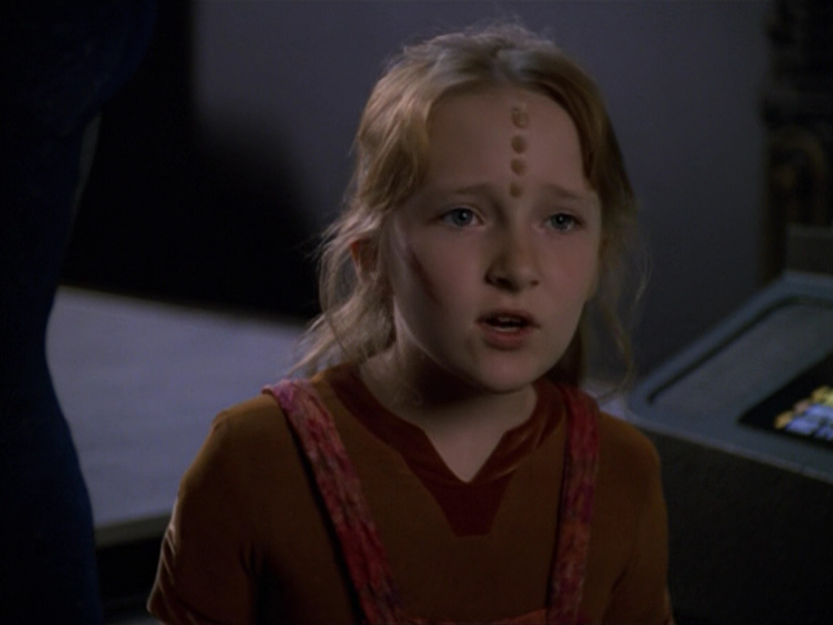 extant_StarTrek_VOY_5x14-Bliss_02722.jpg