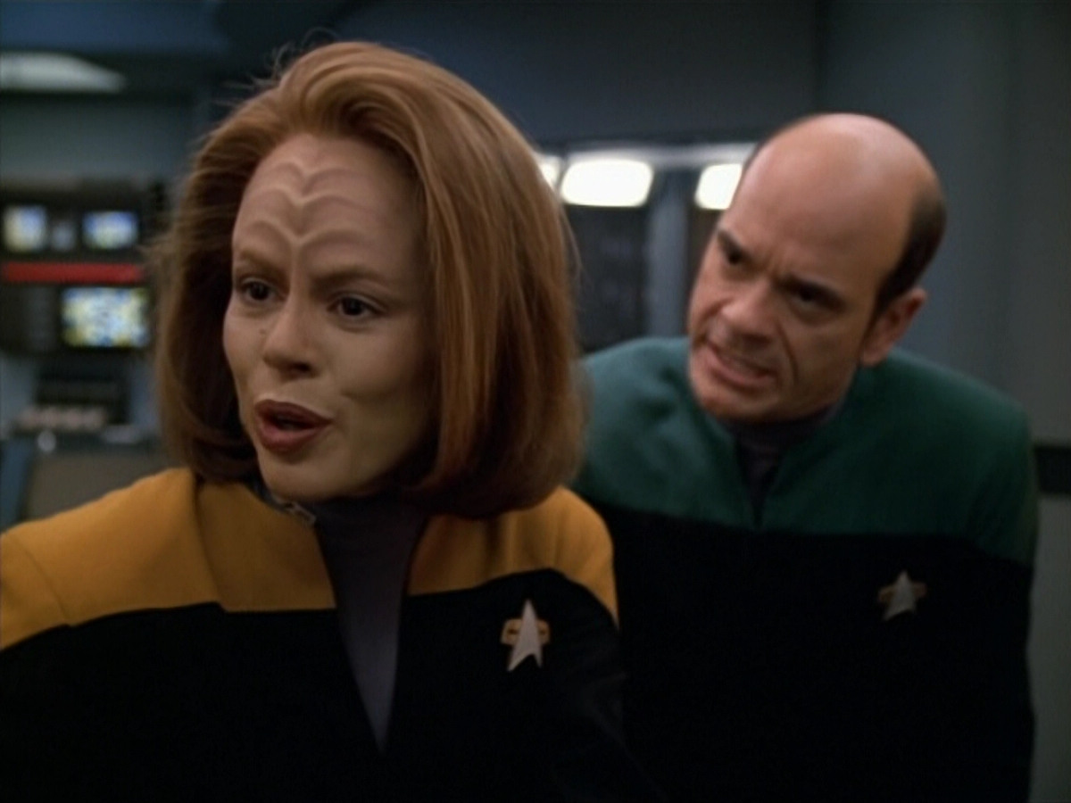 extant_StarTrek_VOY_5x14-Bliss_02965.jpg