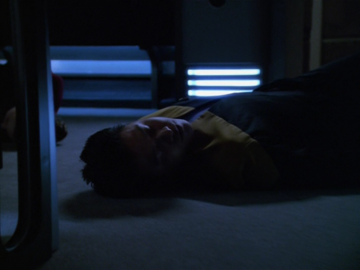 extant_StarTrek_VOY_5x14-Bliss_03005.jpg