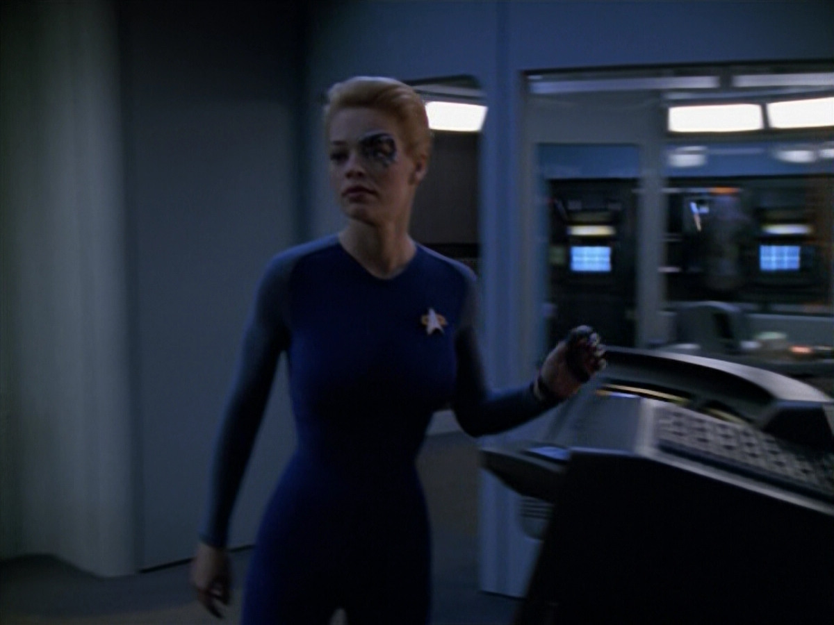 extant_StarTrek_VOY_5x14-Bliss_03139.jpg