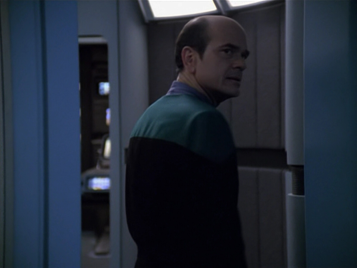 extant_StarTrek_VOY_5x14-Bliss_03195.jpg