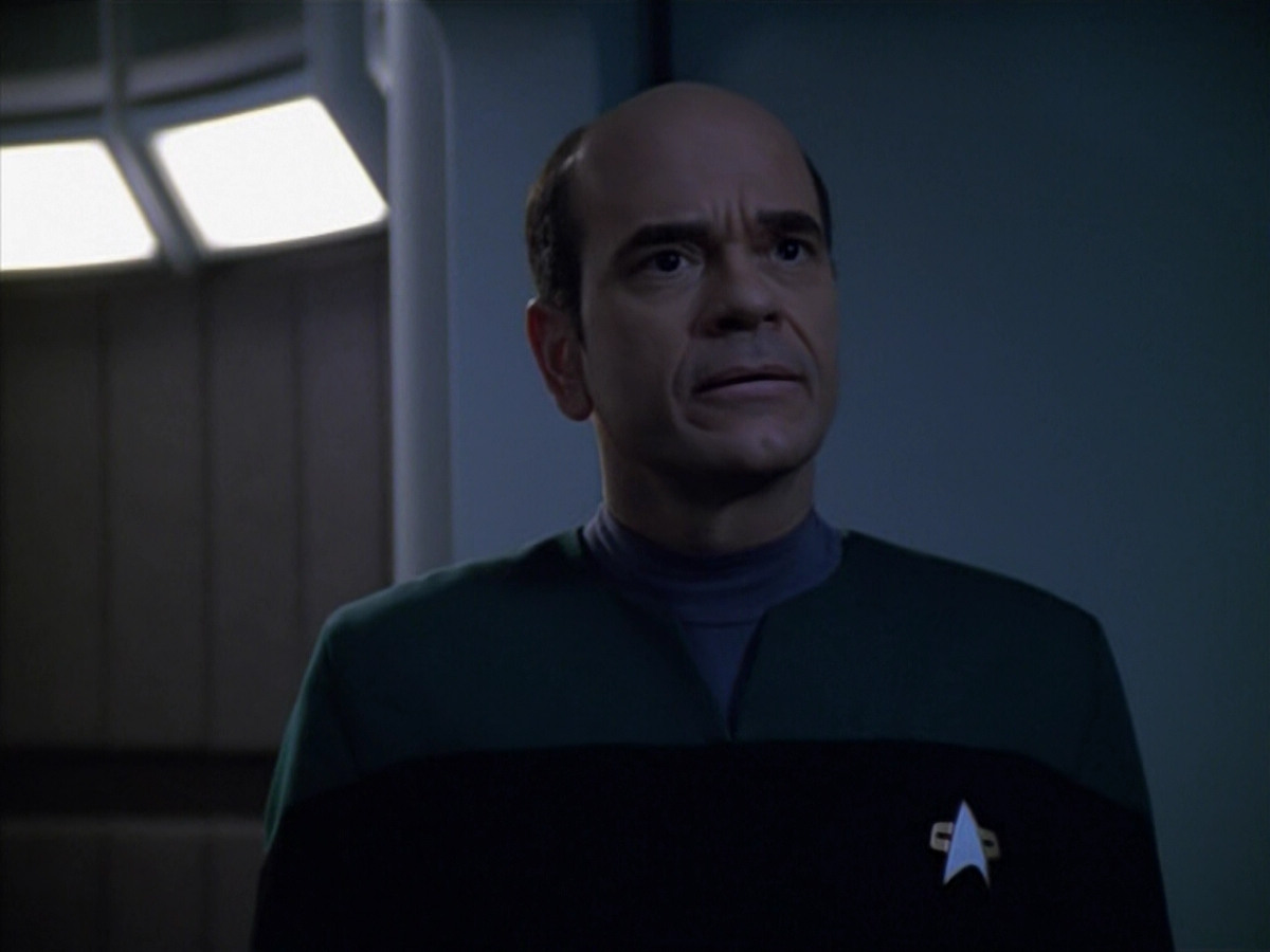 extant_StarTrek_VOY_5x14-Bliss_03200.jpg