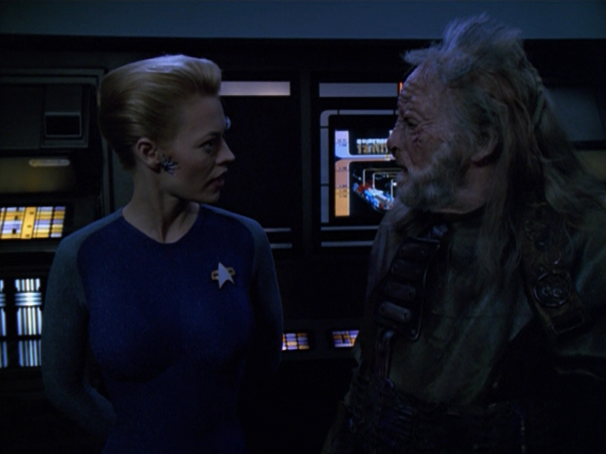 extant_StarTrek_VOY_5x14-Bliss_03223.jpg
