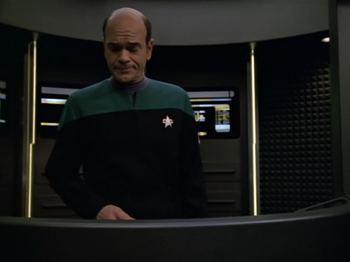extant_StarTrek_VOY_5x14-Bliss_03280.jpg