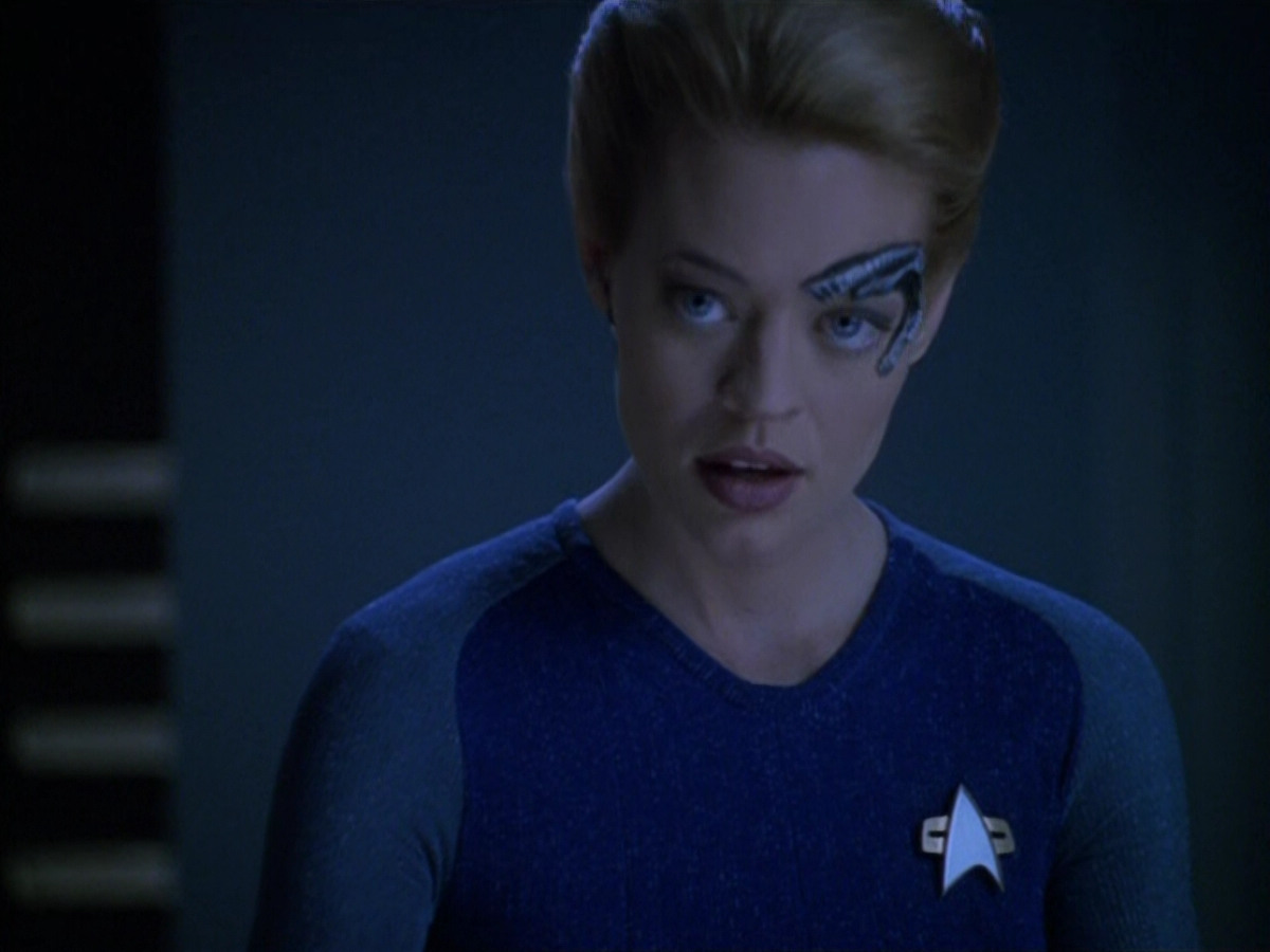 extant_StarTrek_VOY_5x14-Bliss_03416.jpg