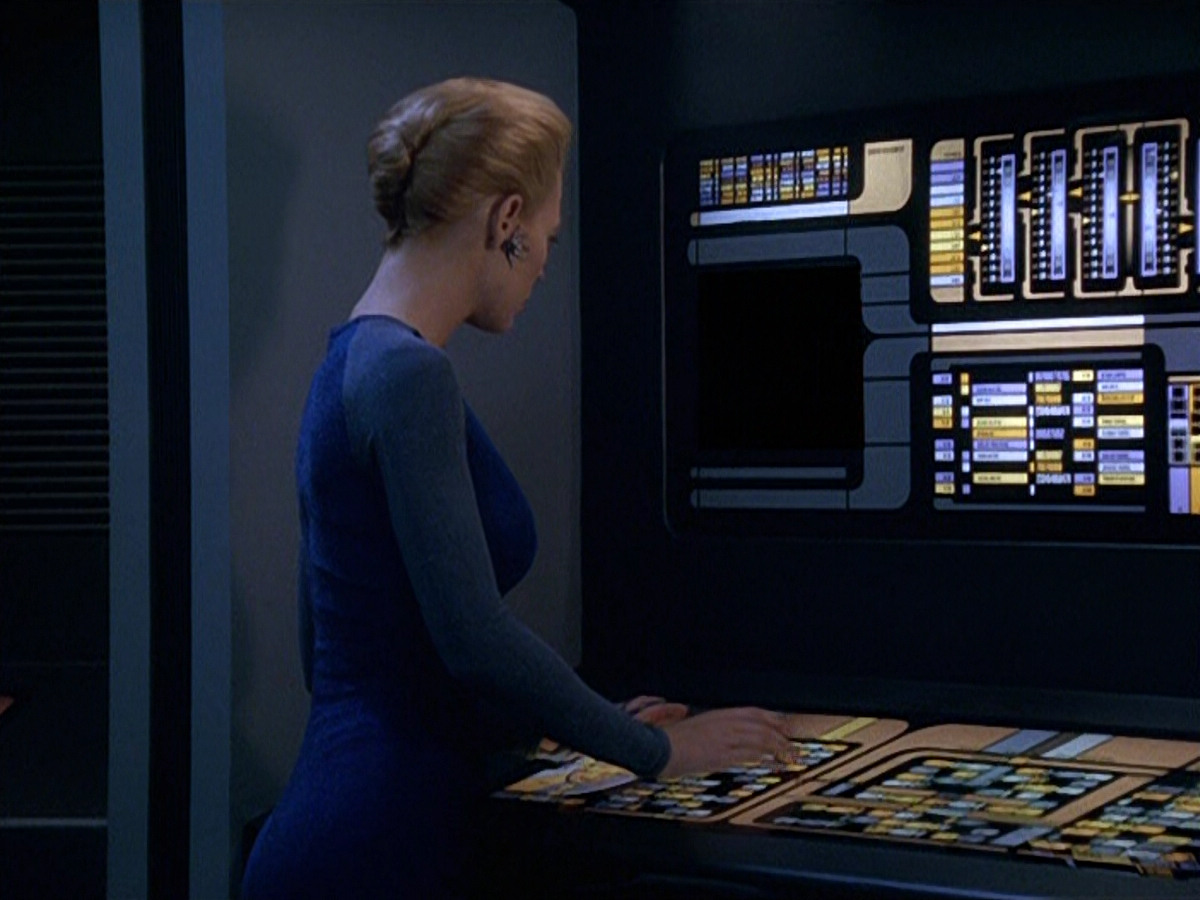 extant_StarTrek_VOY_5x14-Bliss_03485.jpg