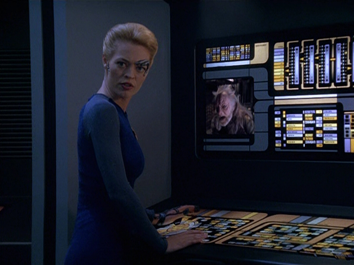 extant_StarTrek_VOY_5x14-Bliss_03507.jpg
