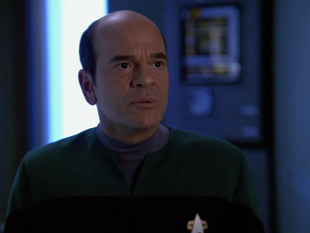 extant_StarTrek_VOY_5x14-Bliss_03513.jpg