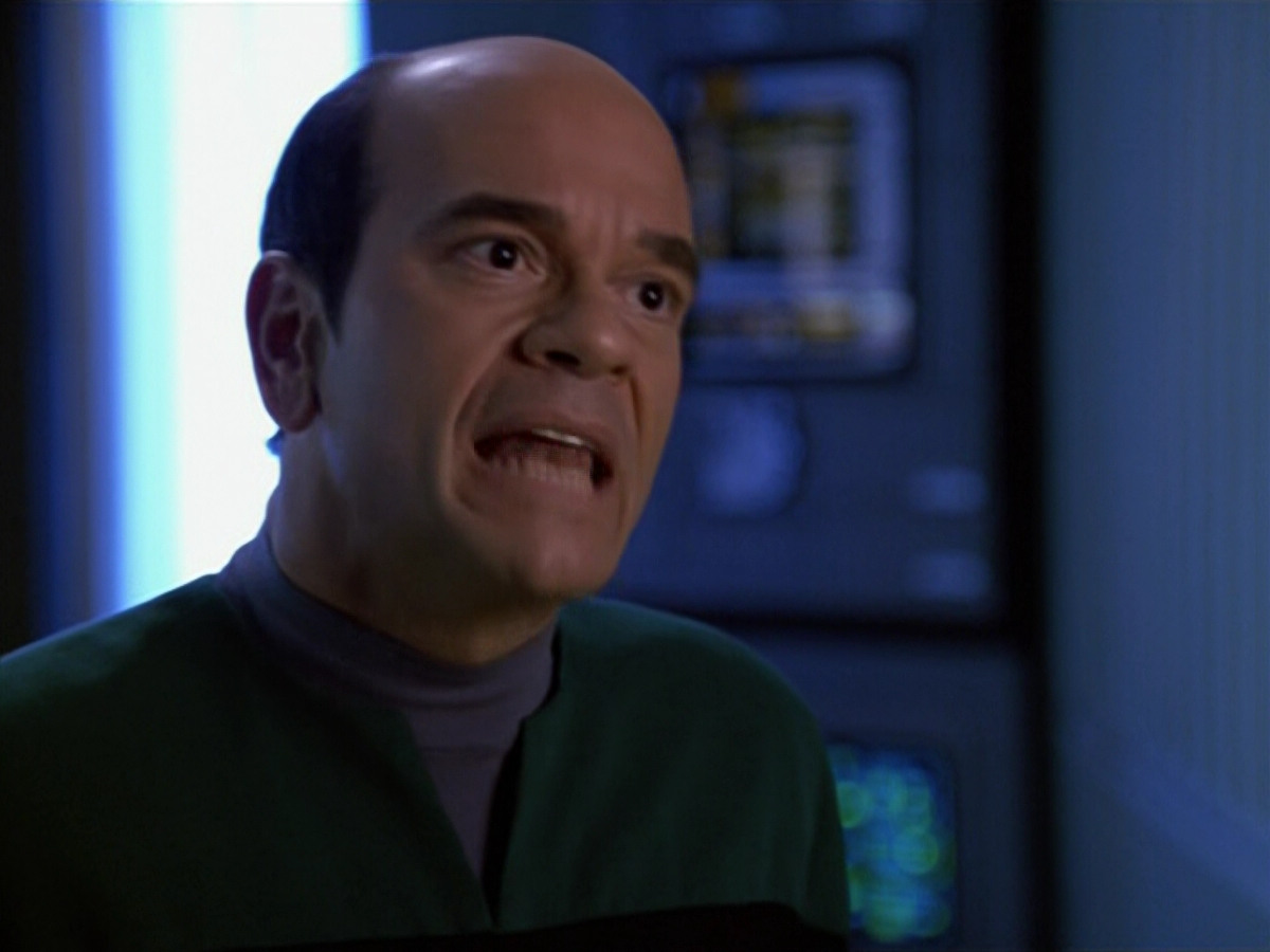 extant_StarTrek_VOY_5x14-Bliss_03519.jpg
