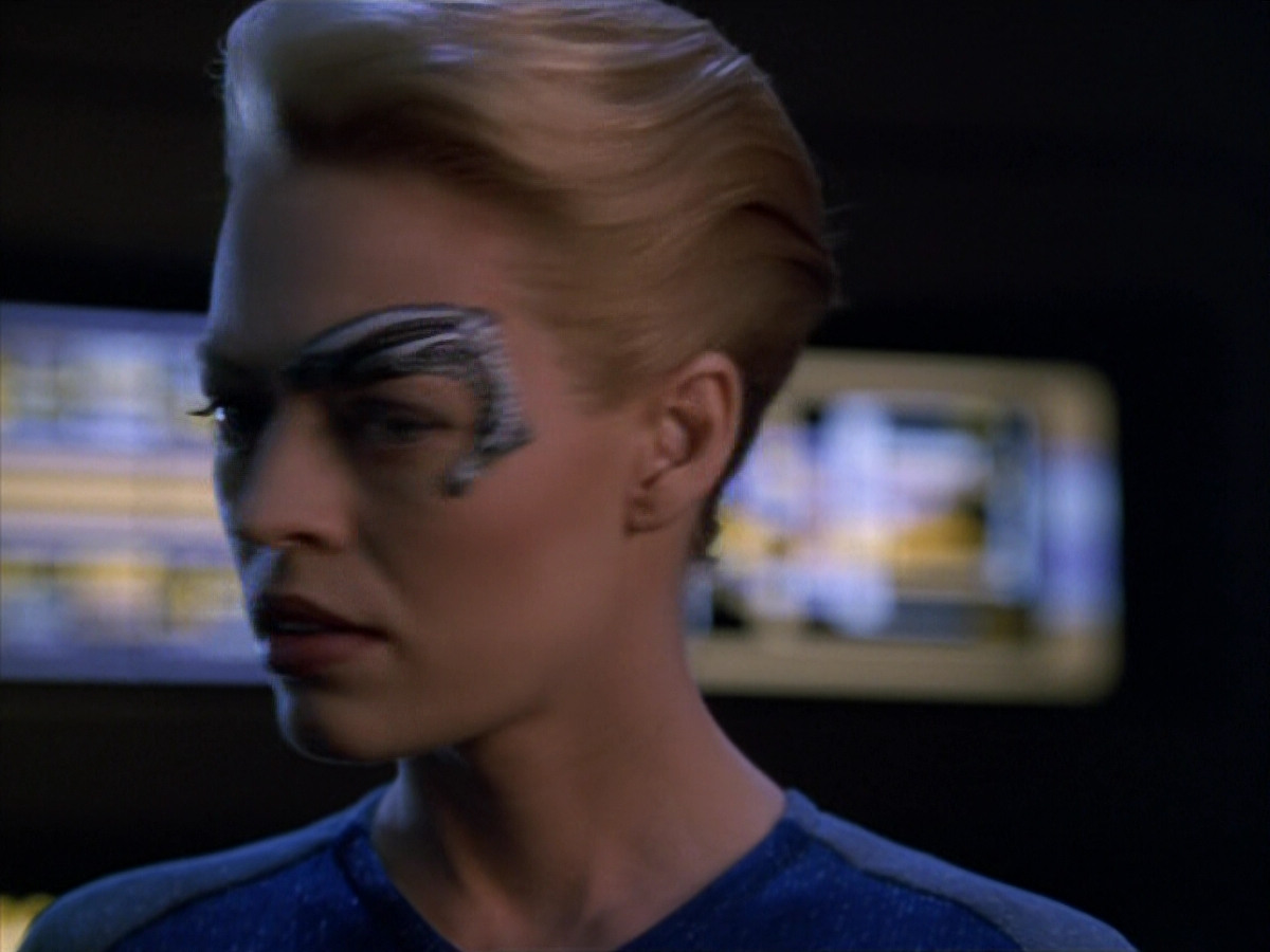 extant_StarTrek_VOY_5x14-Bliss_03526.jpg