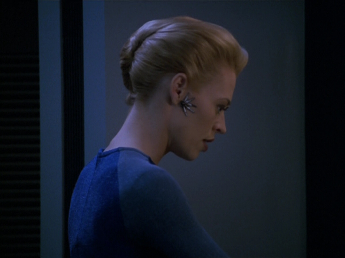 extant_StarTrek_VOY_5x14-Bliss_03547.jpg