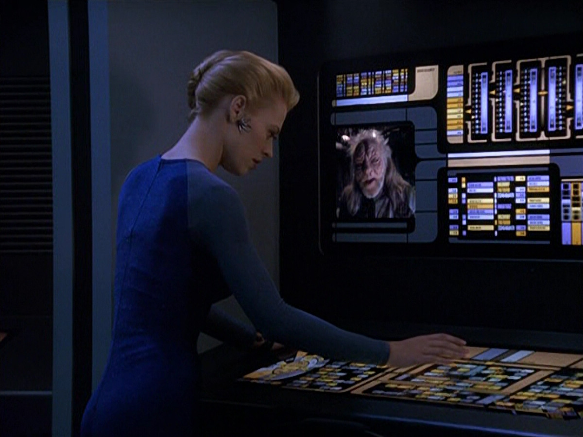 extant_StarTrek_VOY_5x14-Bliss_03572.jpg