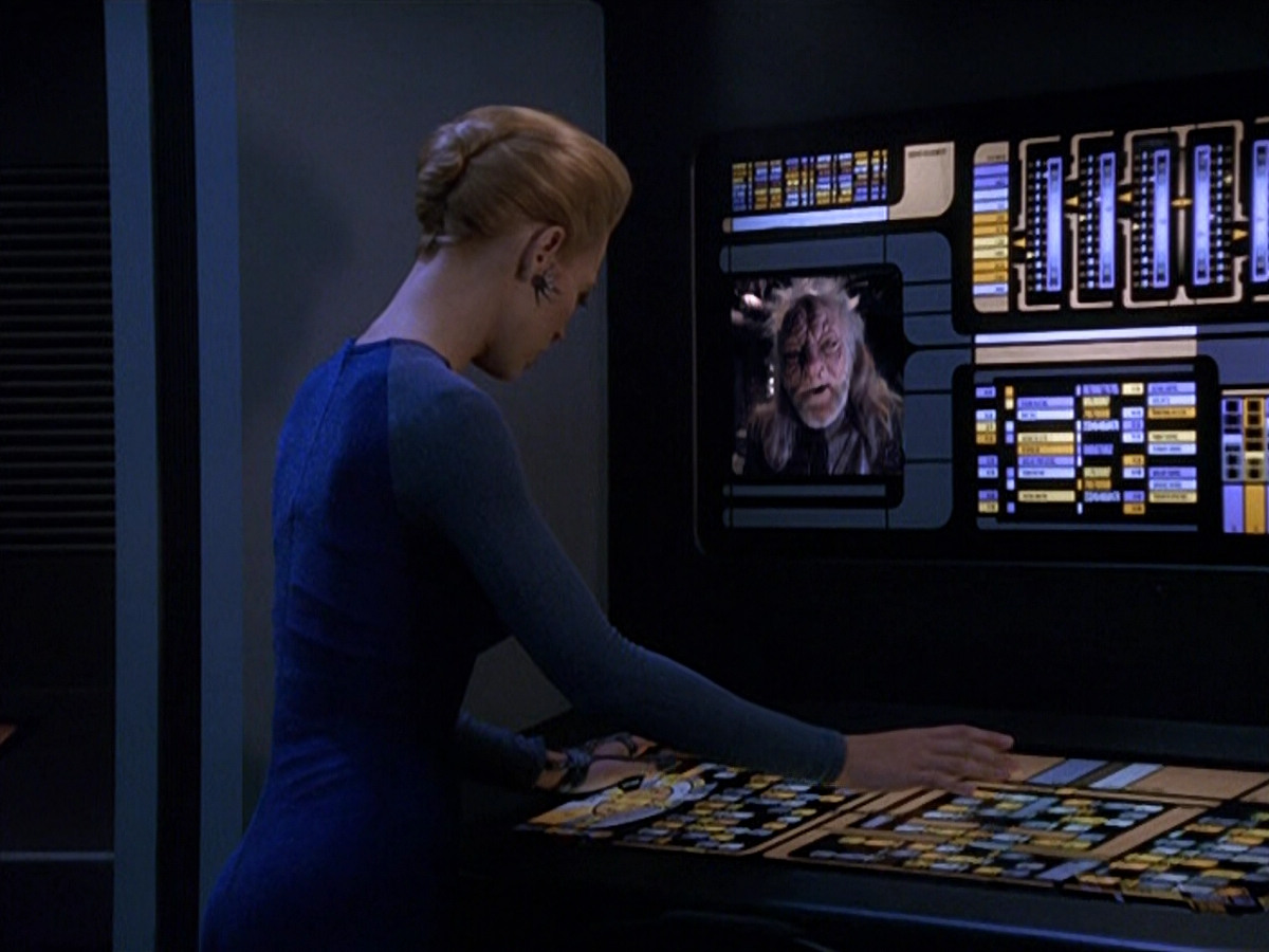extant_StarTrek_VOY_5x14-Bliss_03573.jpg