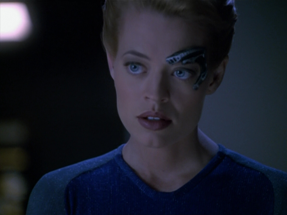 extant_StarTrek_VOY_5x14-Bliss_03588.jpg