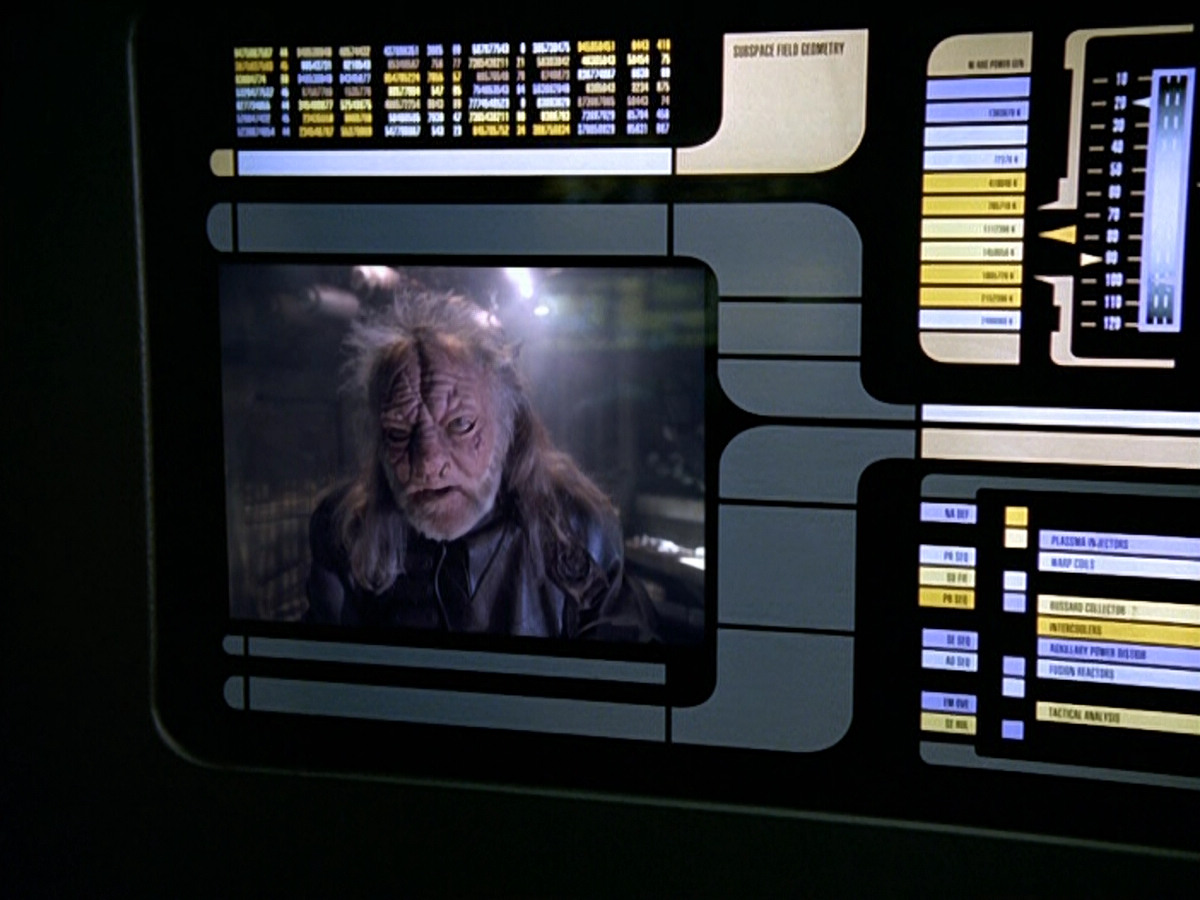 extant_StarTrek_VOY_5x14-Bliss_03614.jpg