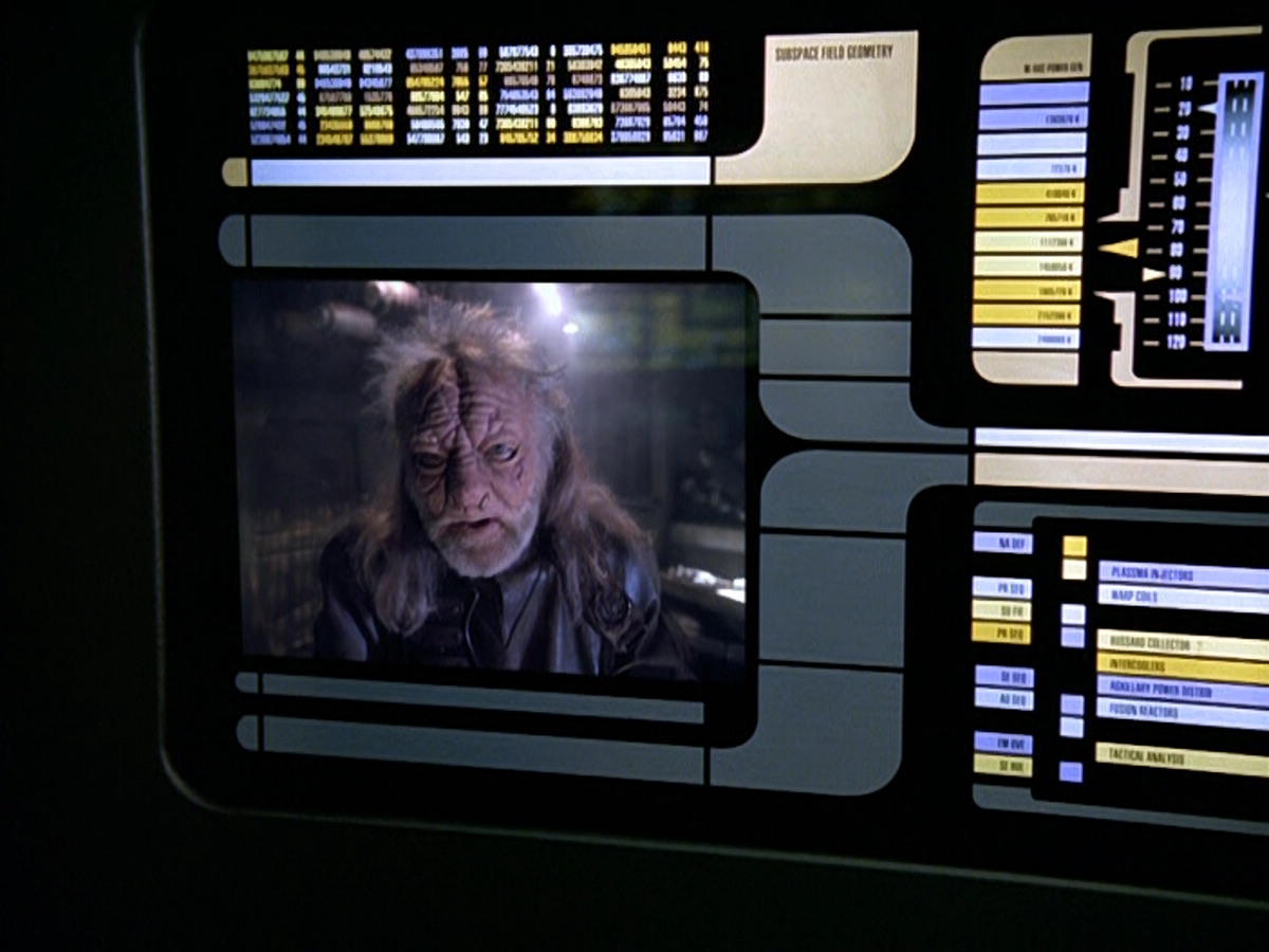 extant_StarTrek_VOY_5x14-Bliss_03624.jpg