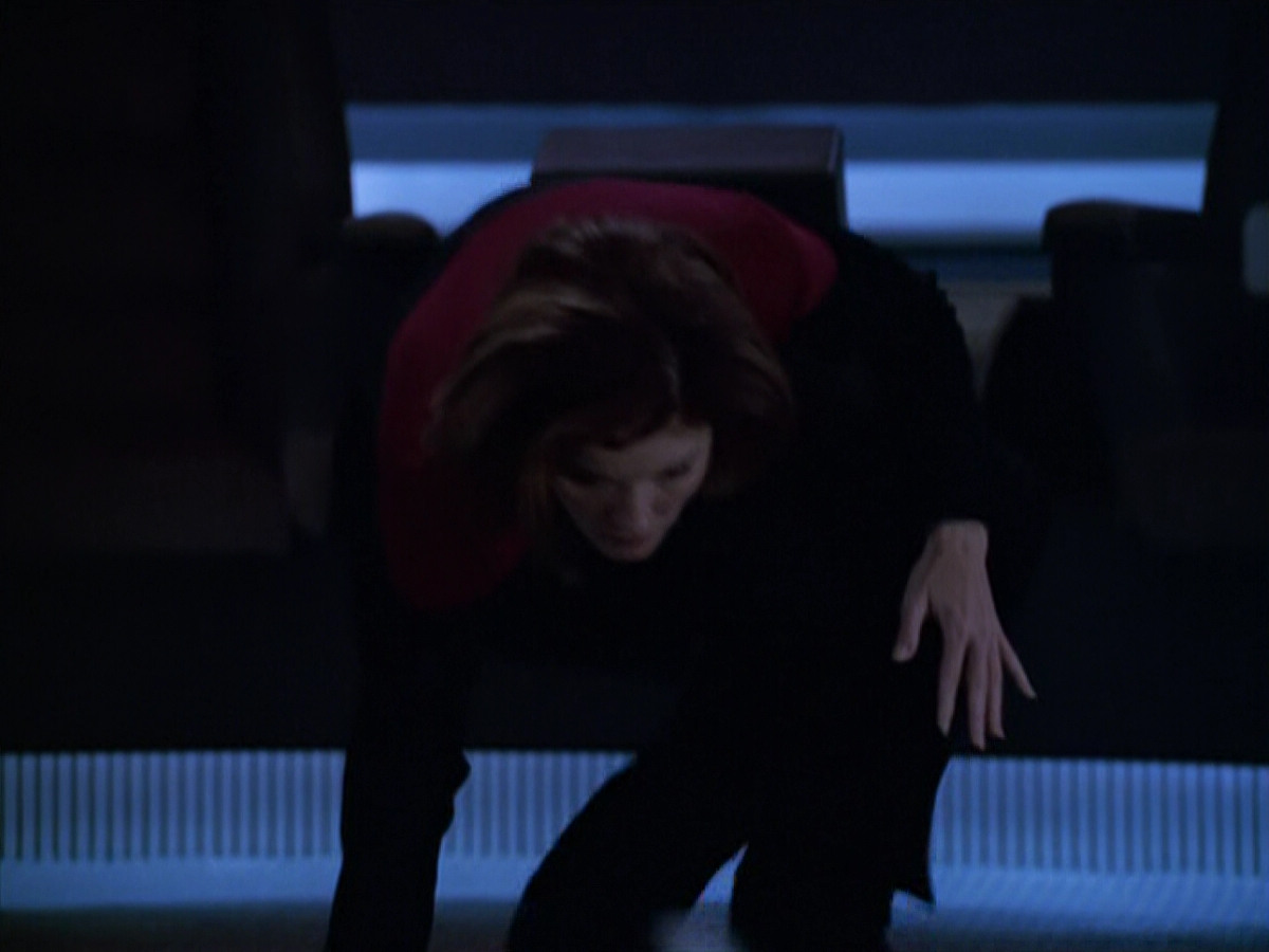 extant_StarTrek_VOY_5x14-Bliss_03632.jpg