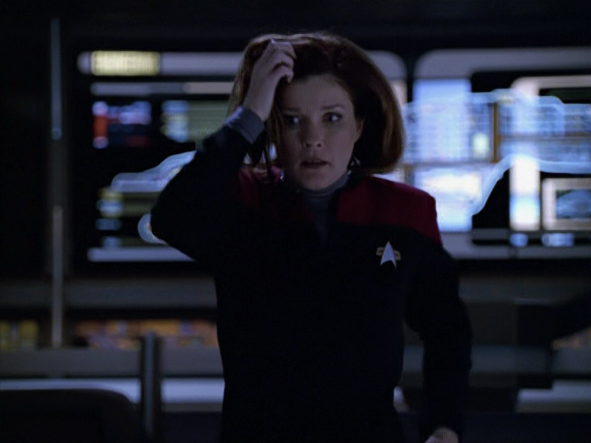extant_StarTrek_VOY_5x14-Bliss_03635.jpg