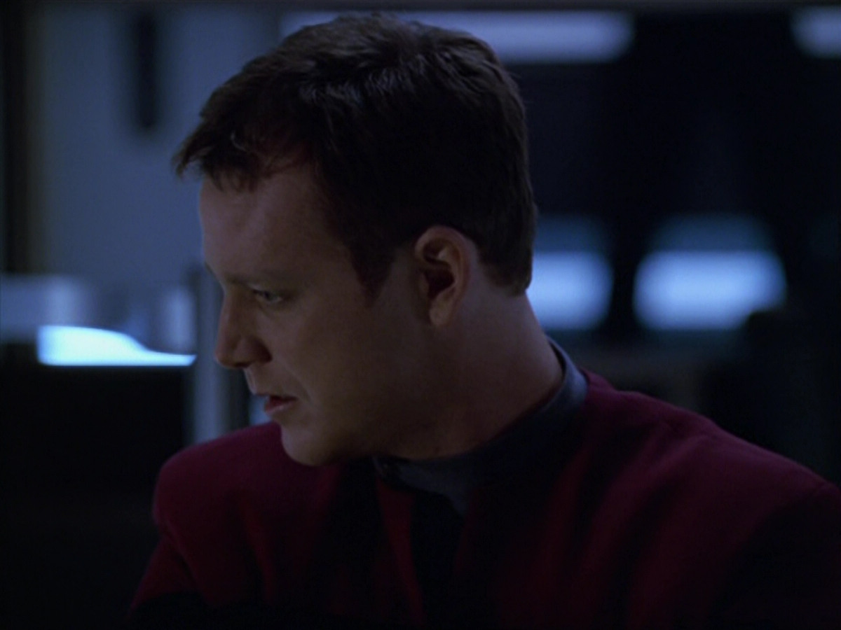 extant_StarTrek_VOY_5x14-Bliss_03647.jpg