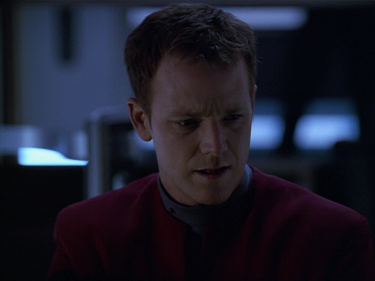 extant_StarTrek_VOY_5x14-Bliss_03651.jpg