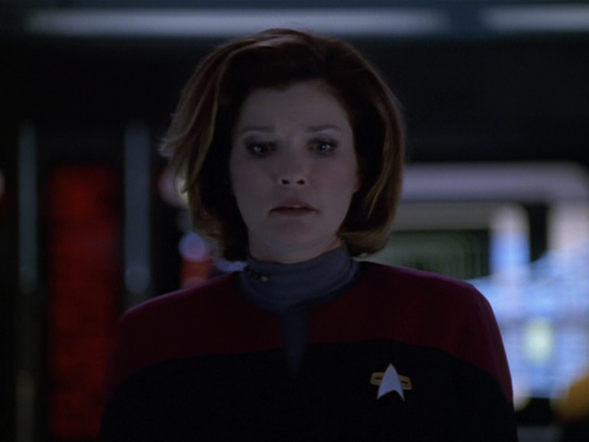extant_StarTrek_VOY_5x14-Bliss_03656.jpg