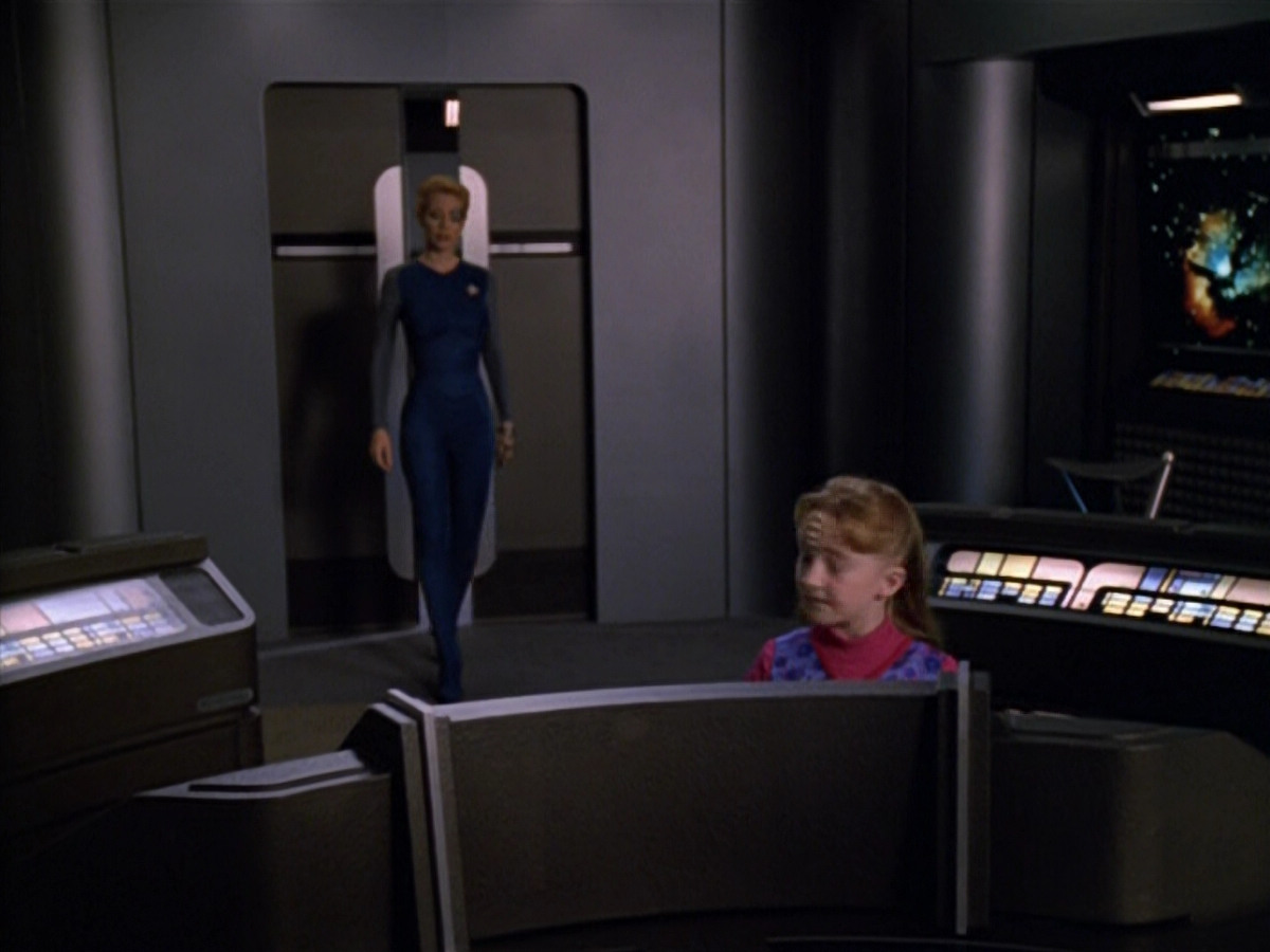 extant_StarTrek_VOY_5x14-Bliss_03713.jpg