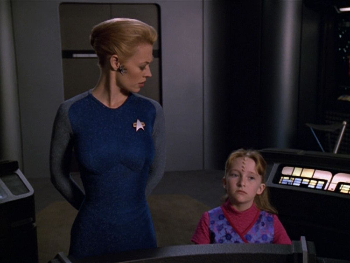 extant_StarTrek_VOY_5x14-Bliss_03732.jpg